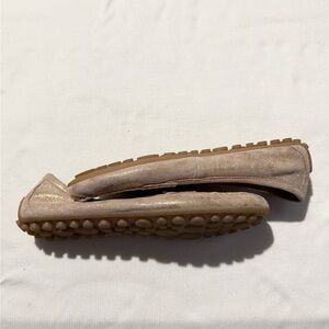 Born Metallic Pink Leather Loafers Size 9M